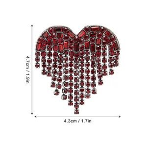 Charming Heart Shaped Brooch with Tassel for Any Occasion